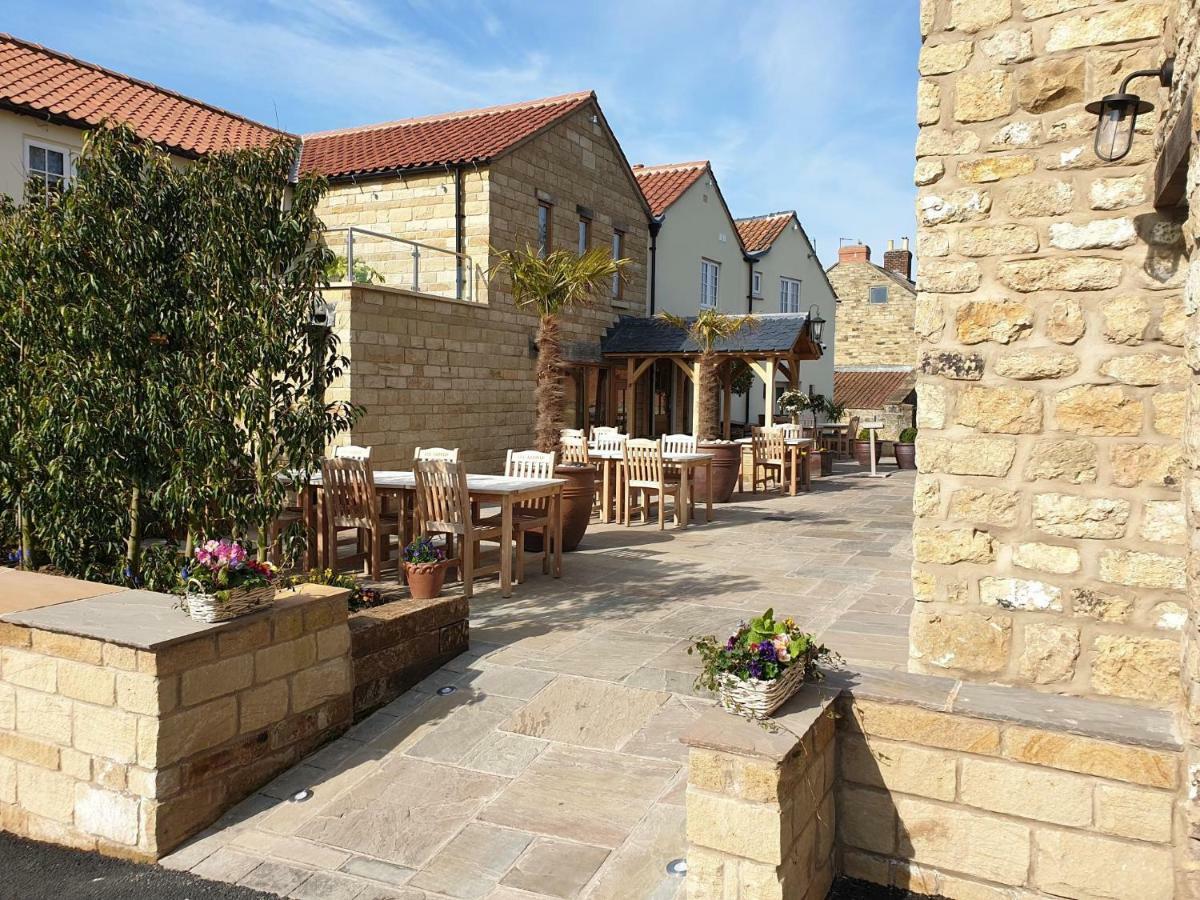 Hotel The Farrier Scarborough Esterno foto